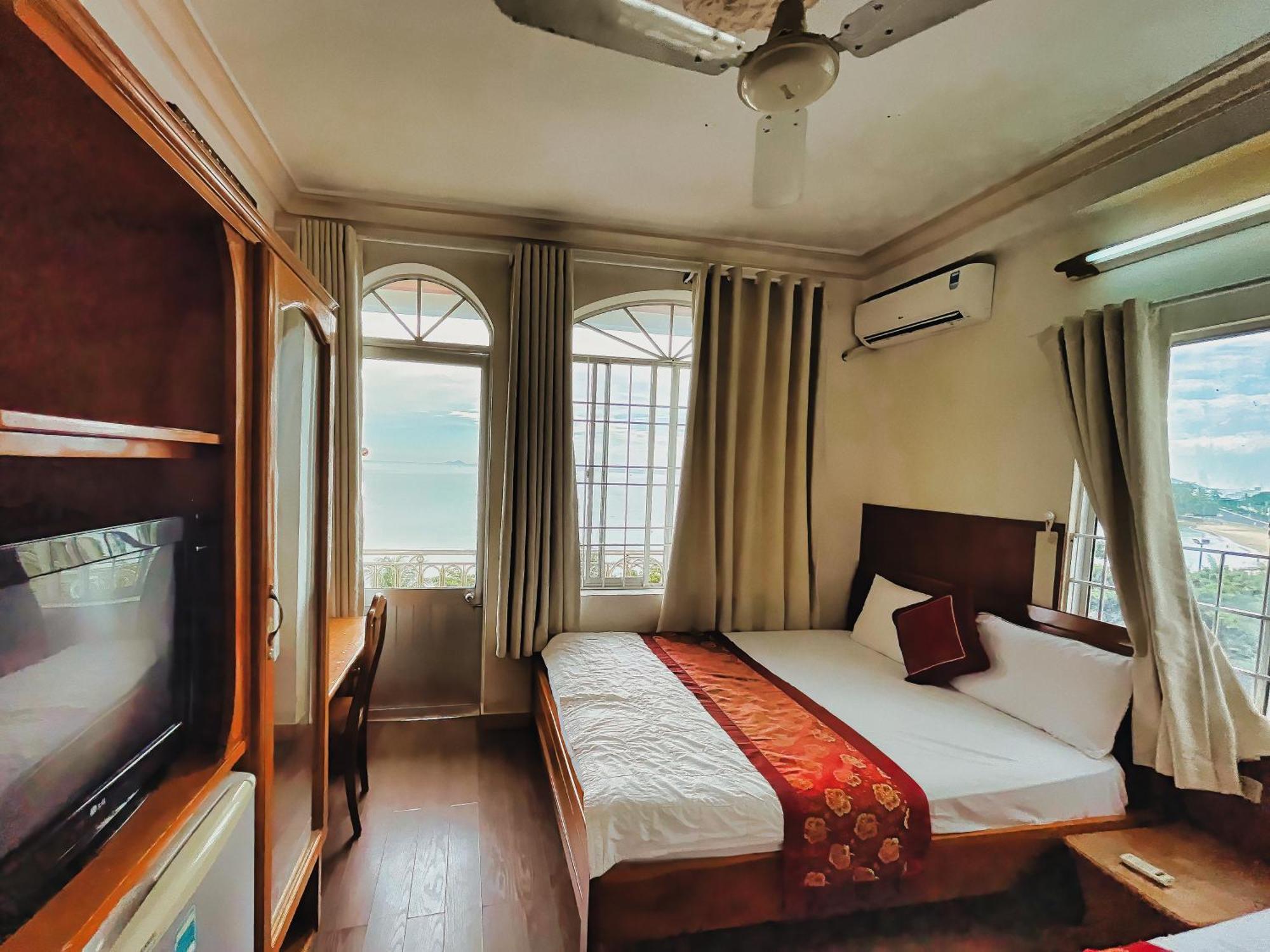 Quang Vinh 2 Hotel ニャチャン エクステリア 写真